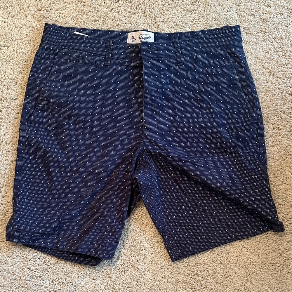 Penguin Blue Patterned Men's Shorts NWOT 32”